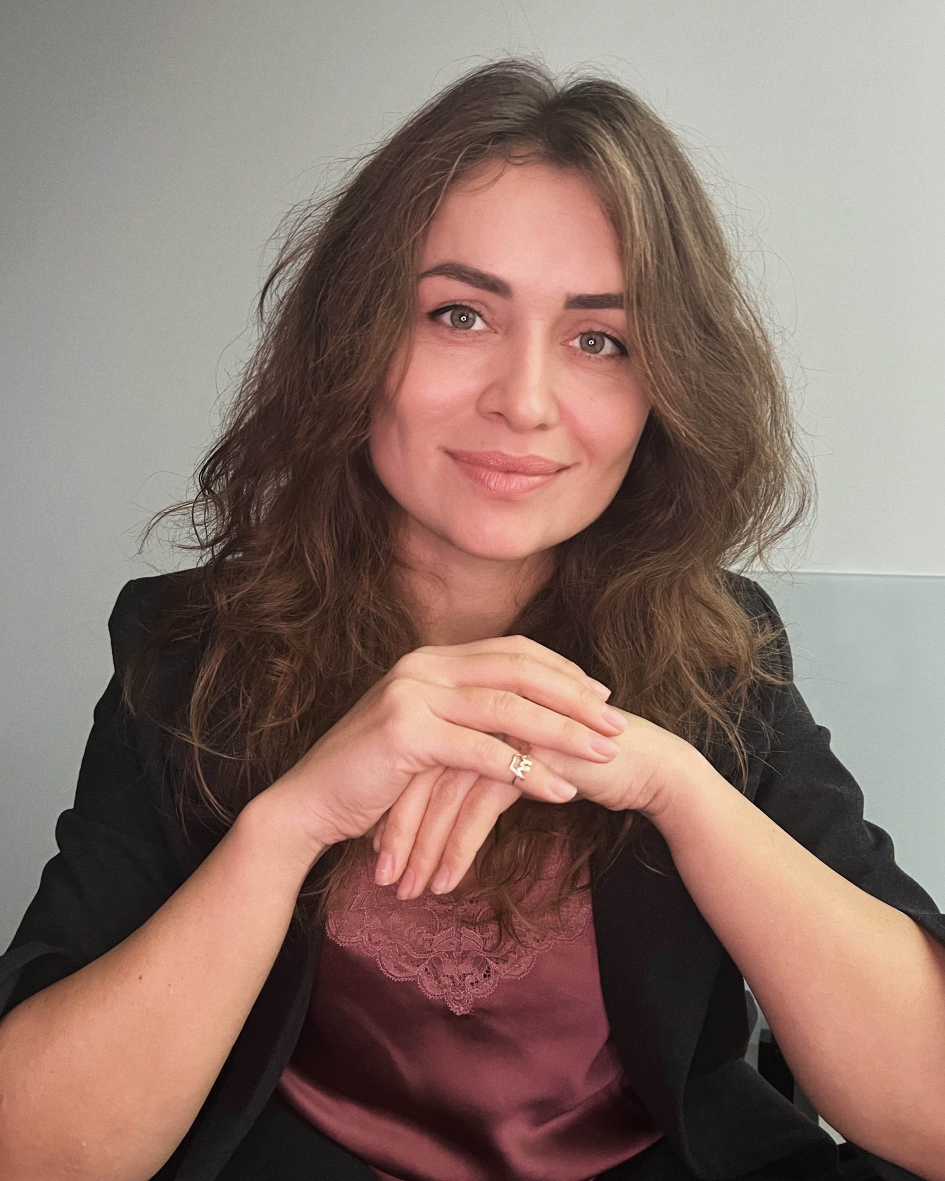 Марина  Разорёнова - Психотерапевт, Психолог