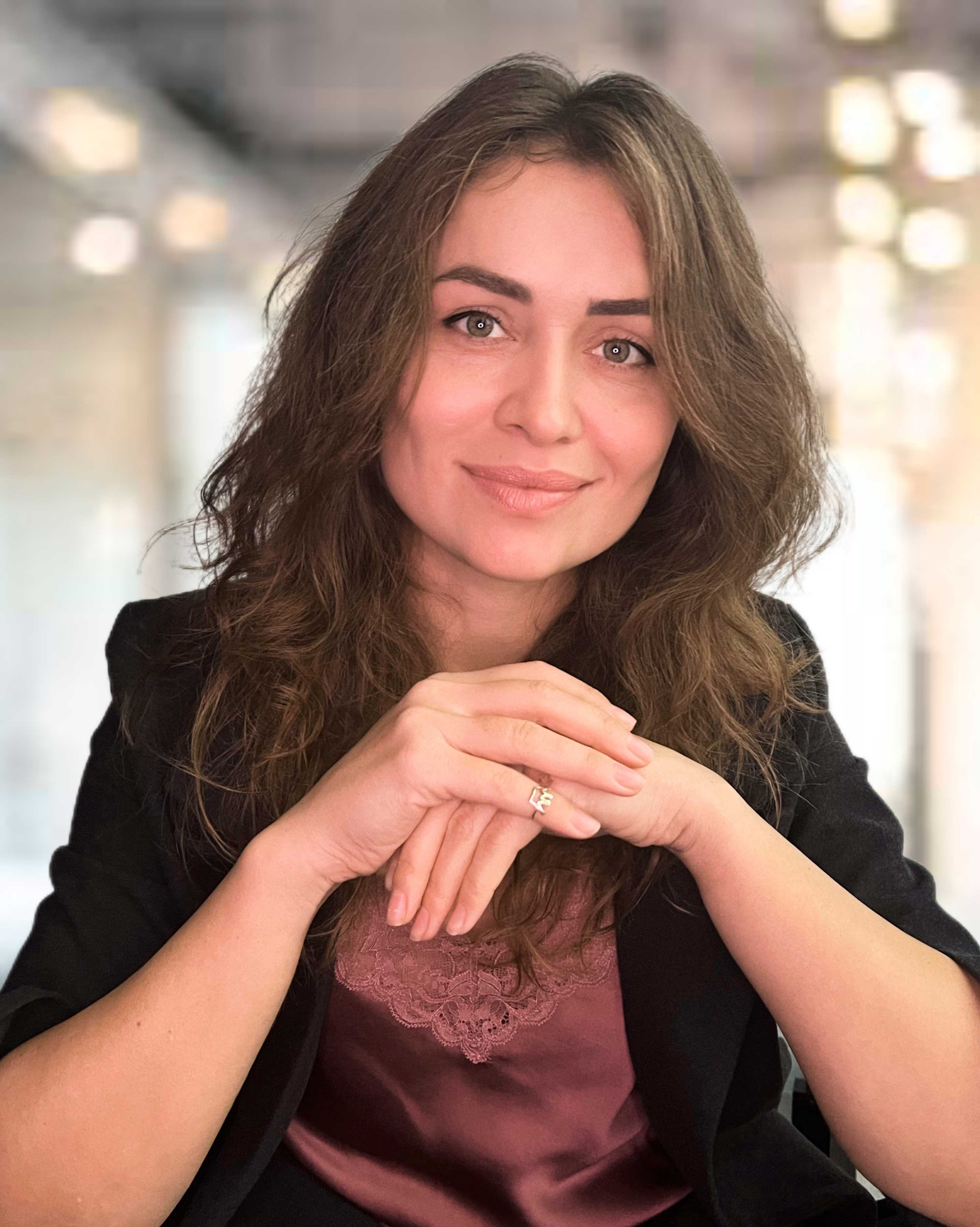 Марина  Разорёнова - Психотерапевт, Психолог