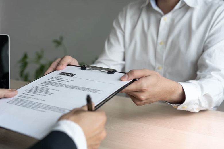 Личность кверуланта: кто такие люди, ищущие бесконечной справедливости?