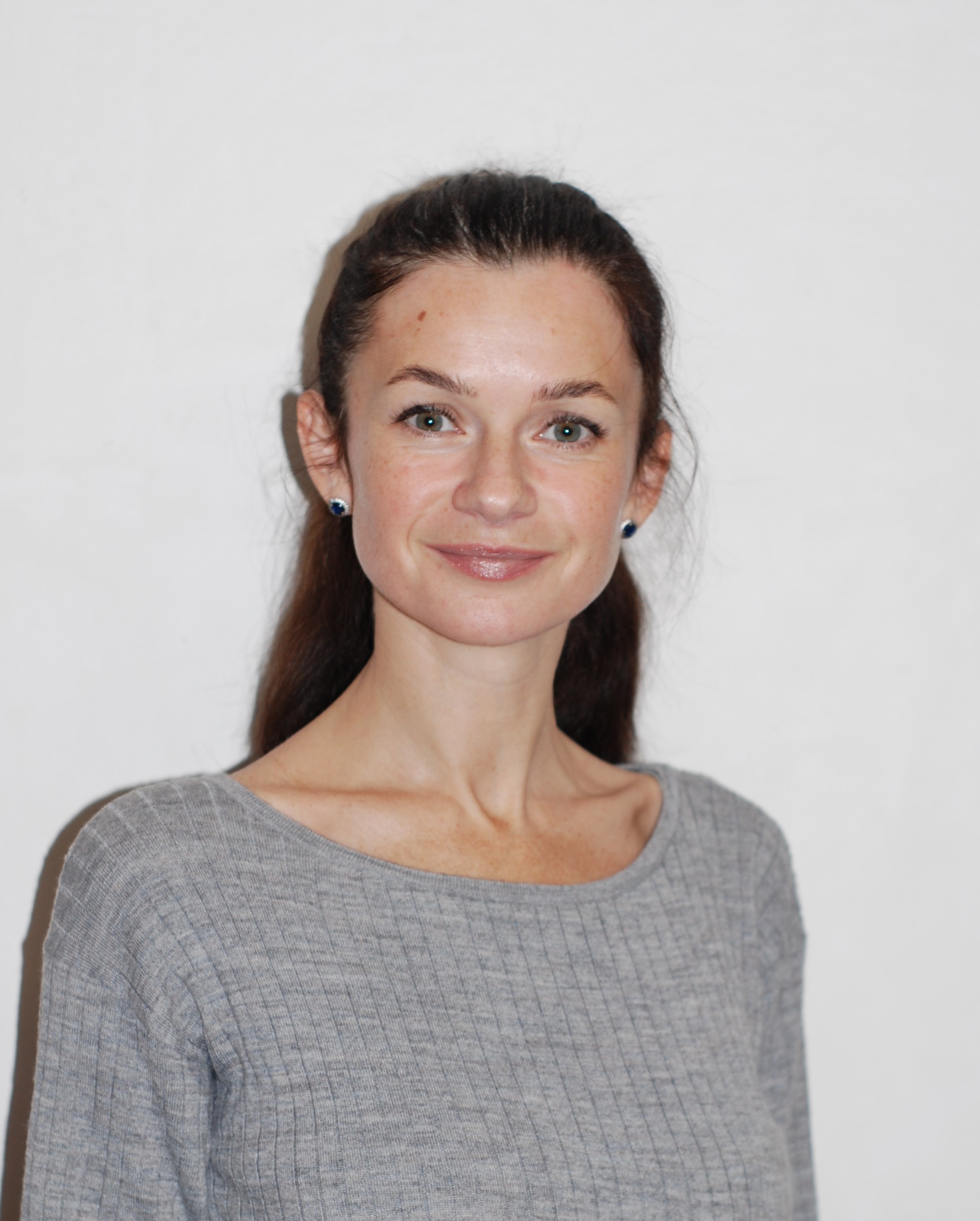 Алина  Смирнова - Психолог, Семейный психолог, Детский и подростковый психолог